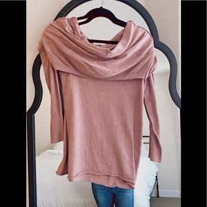 🆕 Pink off the shoulder long sleeve top